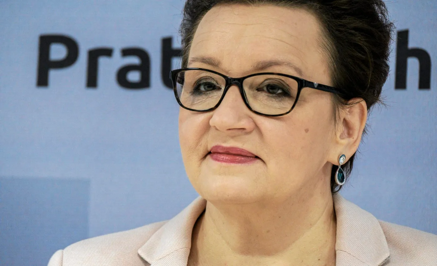 Zalewska: Ustawa o finansowaniu zadań oświatowych długo oczekiwana
