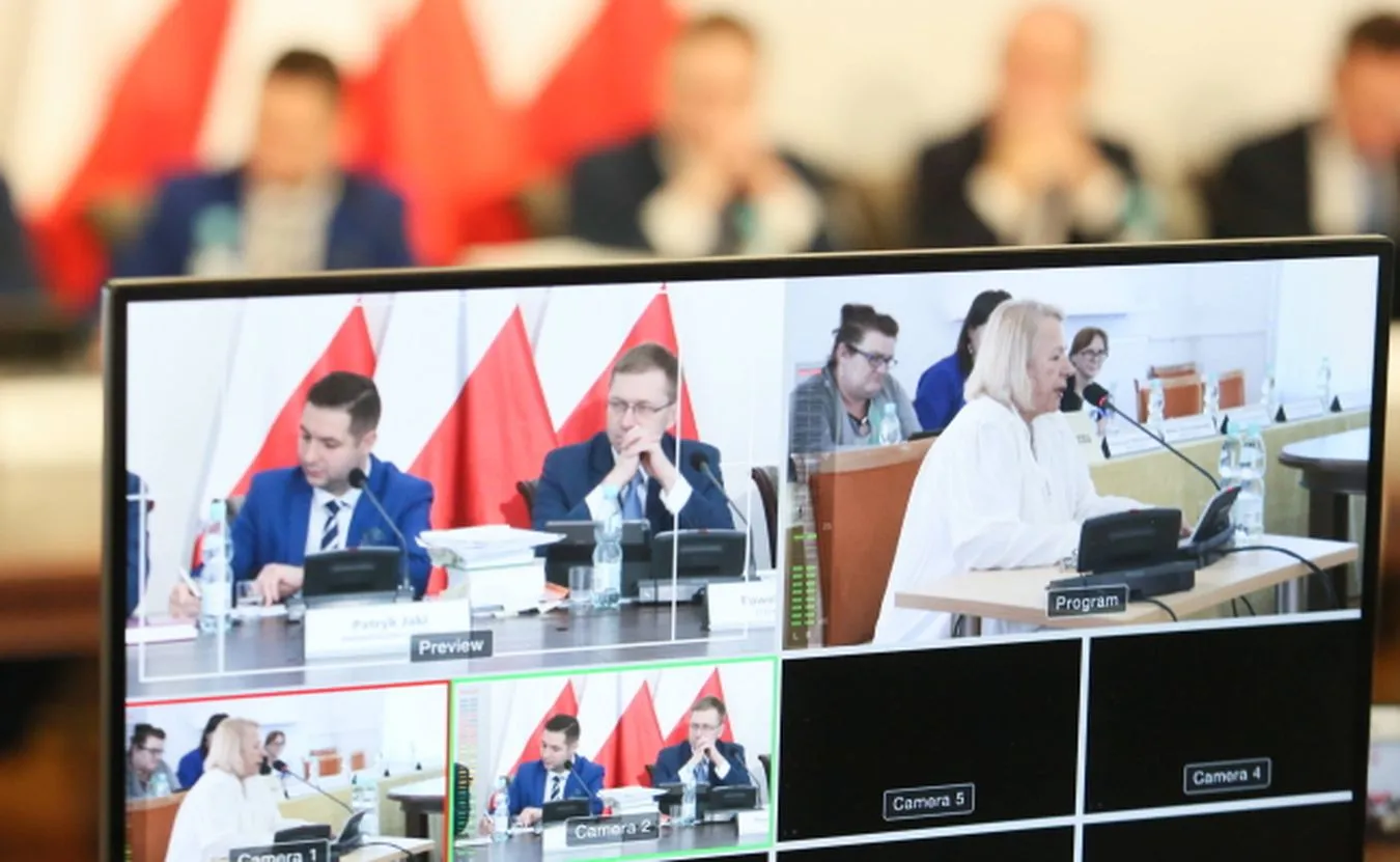 Komisja: Decyzja Kochalskiego ws. Nabielaka 9 rażąco naruszyła prawo