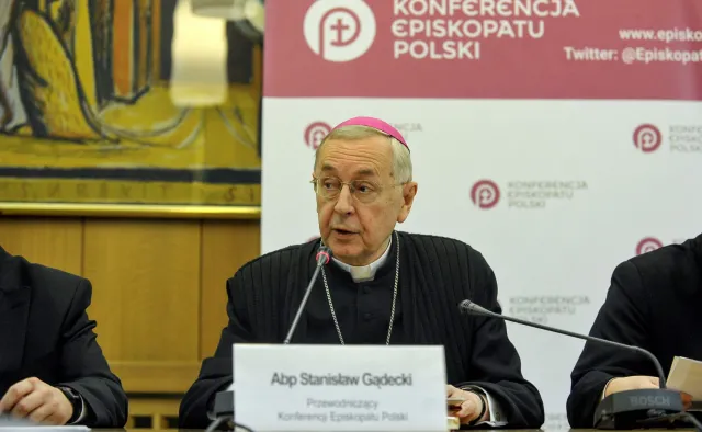 Abp Gądecki: Bezpieczeństwo narodowe mniej ważne niż pomoc uchodźcom