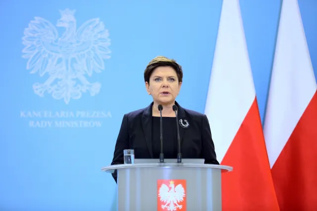 Szydło: Jeżeli inicjatywa samorządowa wymaga wsparcia państwa, włączamy się