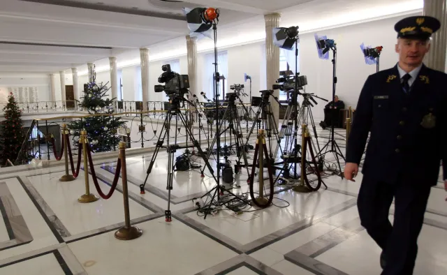 Grabiec: PO wystąpi do marszałka Sejmu o zapis kamer z 16 grudnia z Sali Kolumnowej