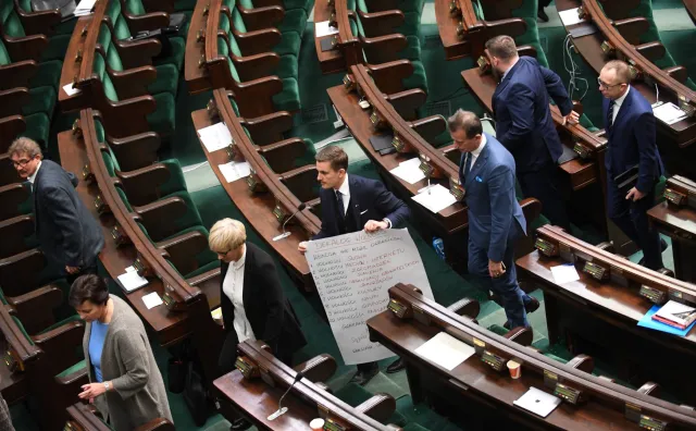 PO i Nowoczesna: 16 grudnia nie było żadnego wspólnego apelu opozycji