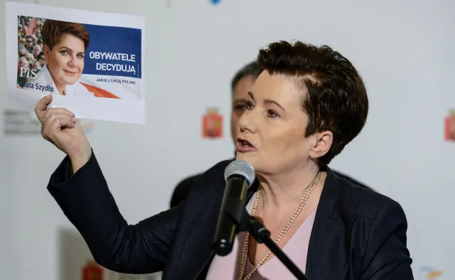 "Wstyd! PiS pcha nas w stronę Białorusi". Gronkiewicz-Waltz ostro o projekcie warszawskiej metropolii