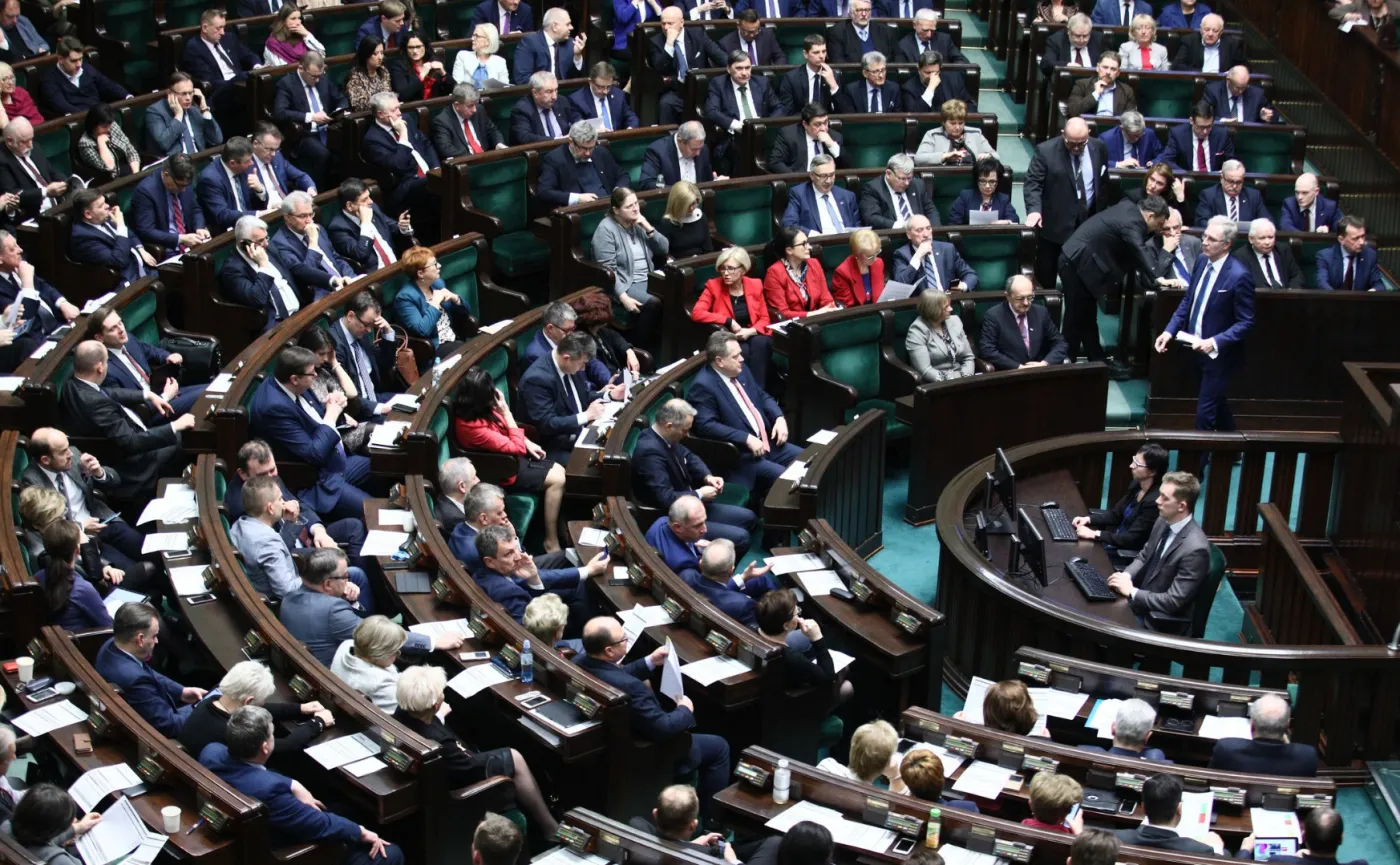 Prace Sejmu 2018: Niedokończone obrady i kolejne zmiany w prawie
