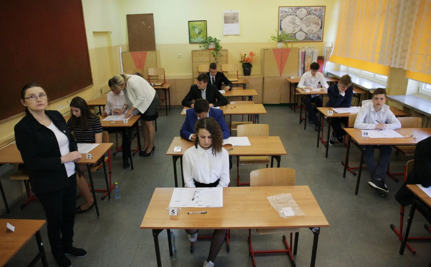 Temperatura wrzenia wody na Mount Everest? Uczniowie na egzaminie gimnazjalnym musieli znać odpowiedź
