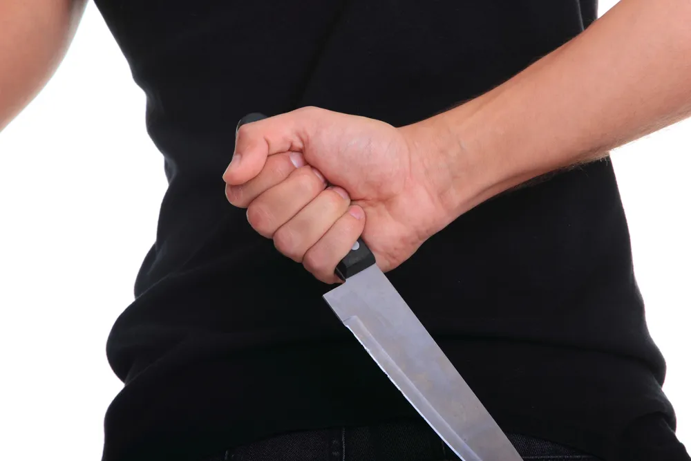 Poznań: Areszt dla 21-latka, który zaatakował nożem dwie osoby