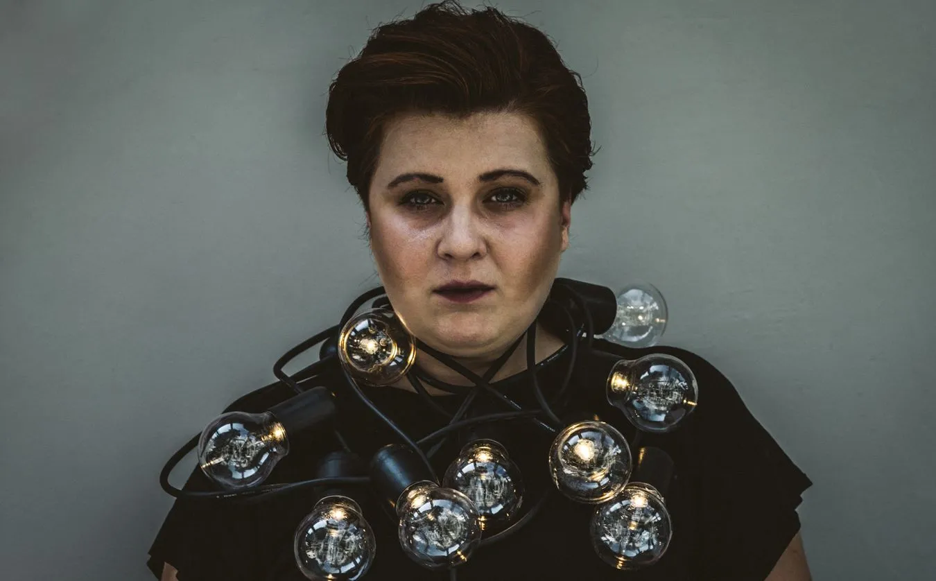 Sandra Borowiecka: Ludzie chcą zaglądać do sąsiada i patrzeć na jego dramat [WYWIAD RIGAMONTI]