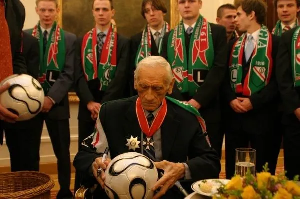 Ludzie niepodległości: Kazimierz Górski, strzelić jedną bramkę więcej