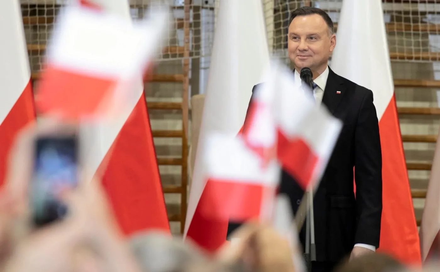 "Efekt palca Lichockiej" może zaszkodzić Dudzie [OPINIA]
