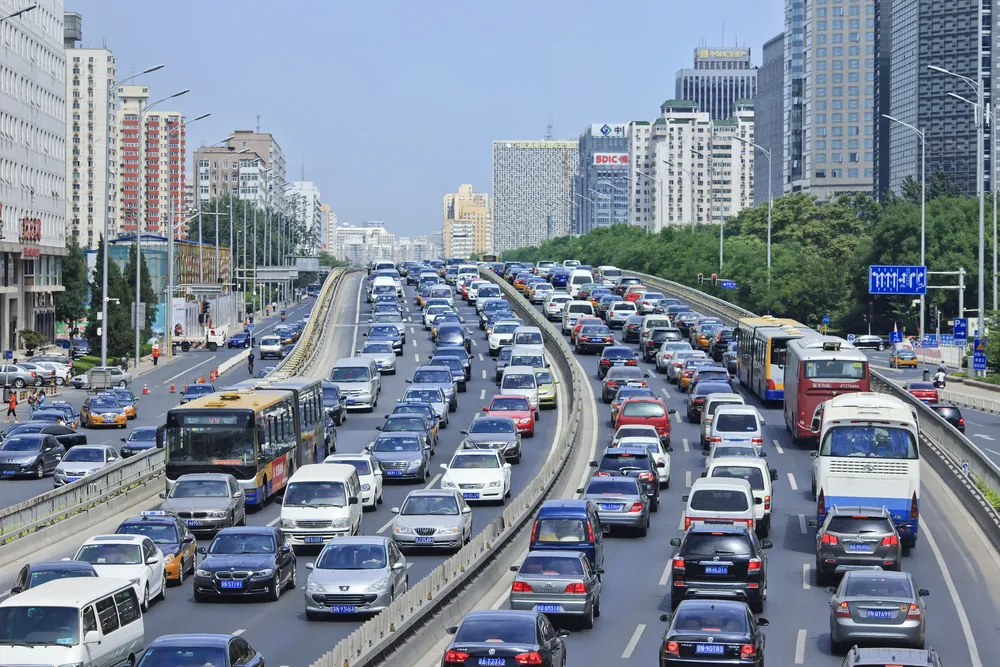 Chiny: Rekordowy smog w wielu miastach. Zamknięte szkoły i przedszkola