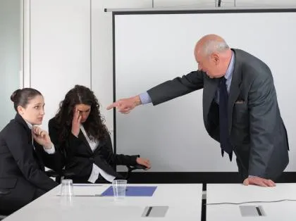Zwolnienie dyscyplinarne 2019 [PRZYKŁADY, WZÓR]