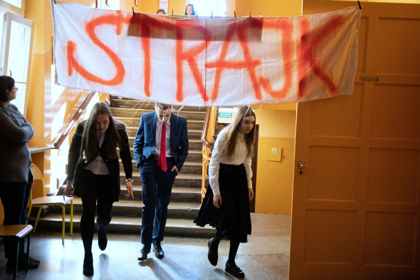 Pierwszy egzamin ósmoklasisty w historii. Zobacz, z czym musieli zmierzyć się uczniowie