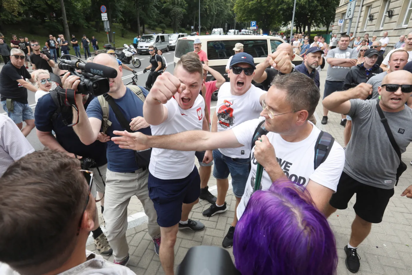 4272297-marsz-w-bialymstoku.jpg