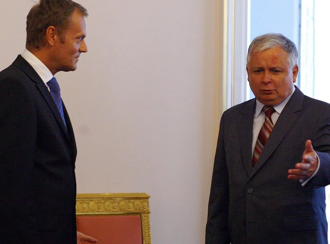 09.08.2007 Warszawa Belweder spotkanie Prezydenta Lecha Kaczynskiego z Donaldem Tuskiem

nz Lech Kaczynski i Donald Tusk

Fot. Wojciech Grzedzinski