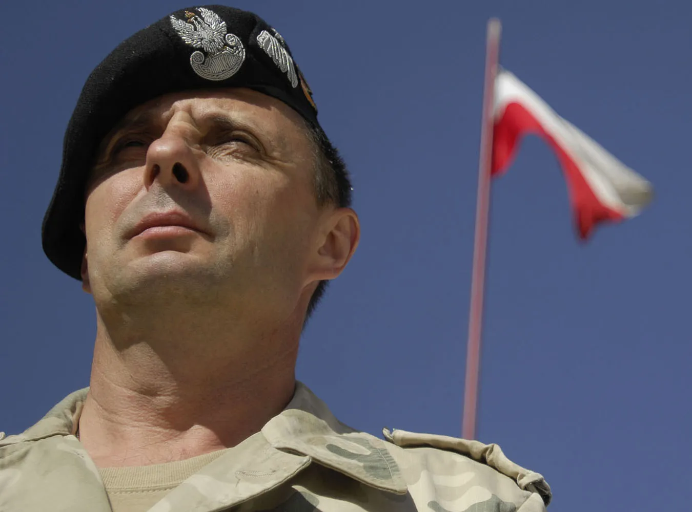 Według  quot;Rzeczpospolitej quot; gen. Marek Tomaszycki próbował tuszować sprawę ostrzału osady Nangar Khel