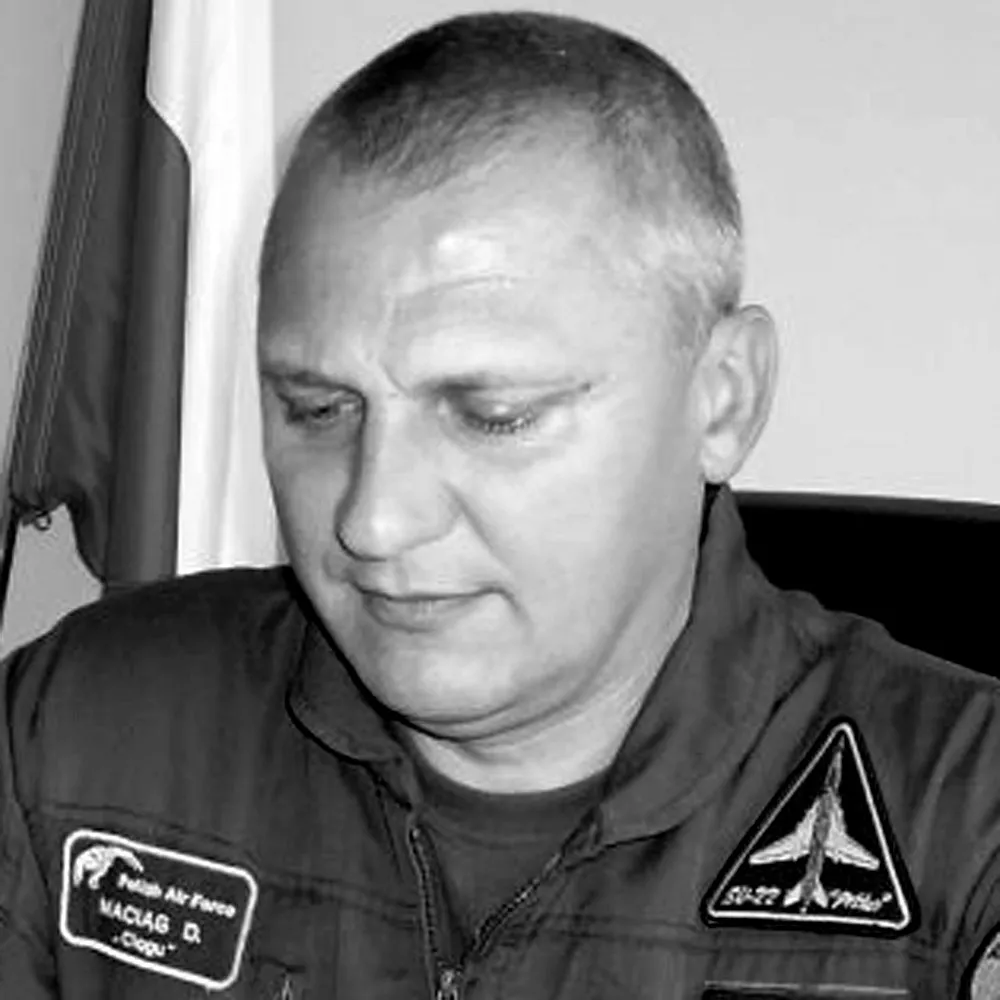 płk dypl. pil. Dariusz Maciąg