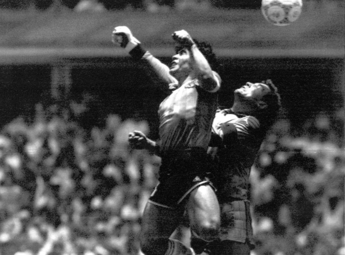 Maradona przeprosił za  quot;Rękę Boga quot; z 1986 r.