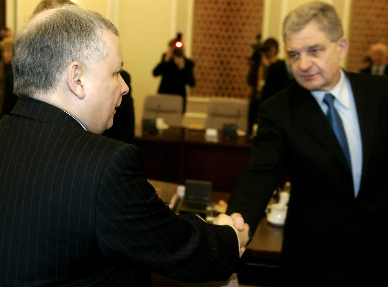 Rozporządzenie Jarosława Kaczyńskiego,  roszerzające uprawnienia specministra Zbigniewa Wassermanna, było niezgodne z obowiązującymi przepisami