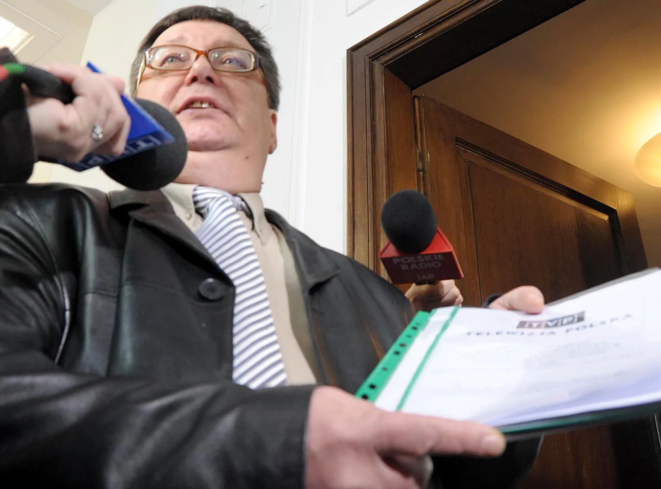 Urbański Zabrać partiom dotacje