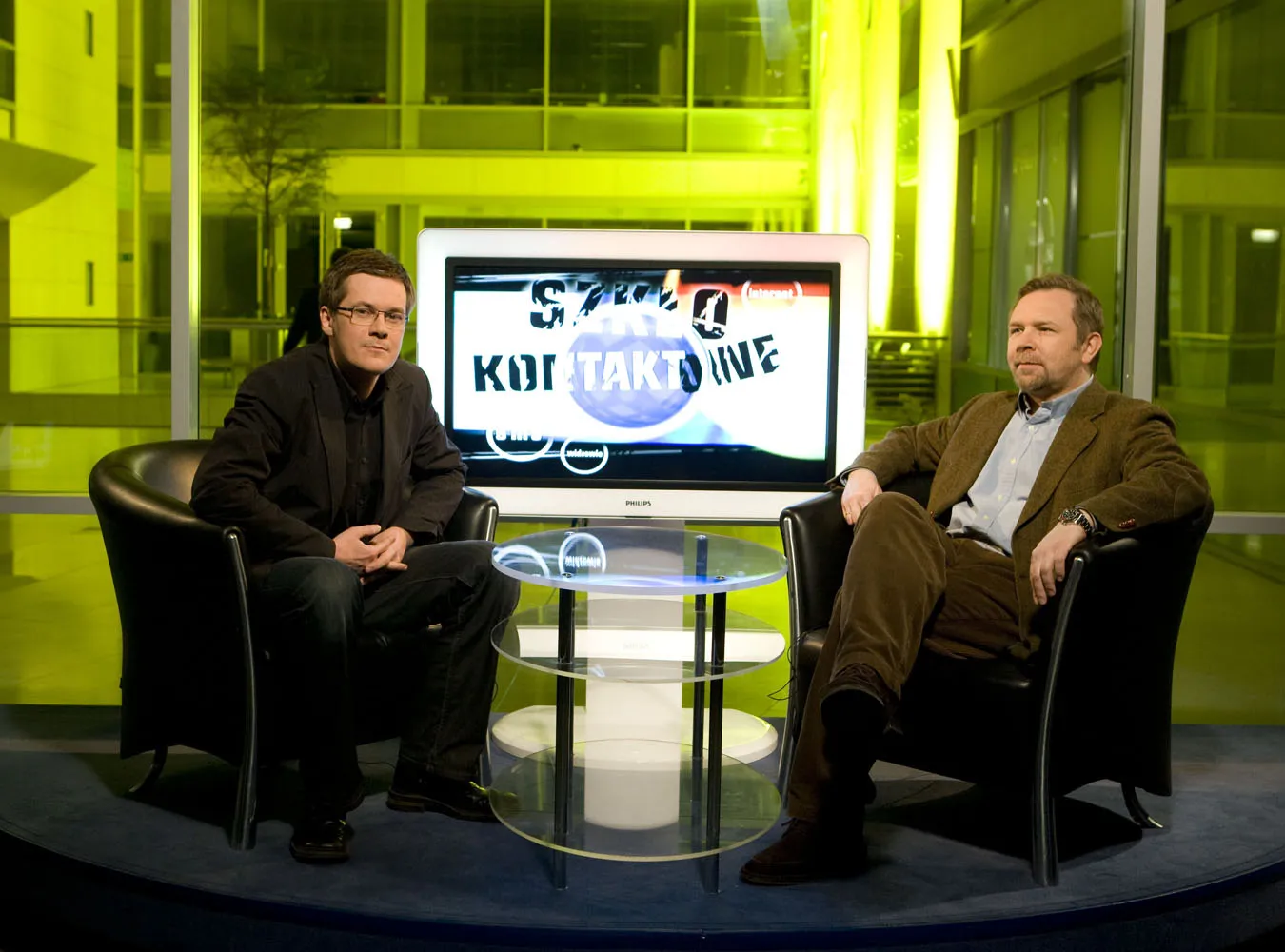 Stacje telewizyjne promują swoją publicystykę... w serialach