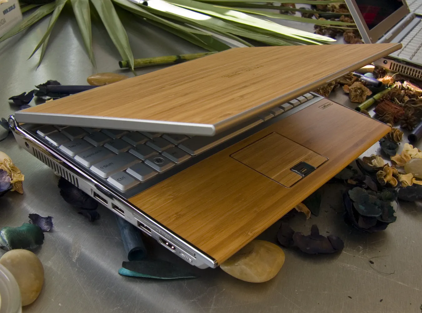 Bambusowe eko laptopy Asusa już w Polsce
