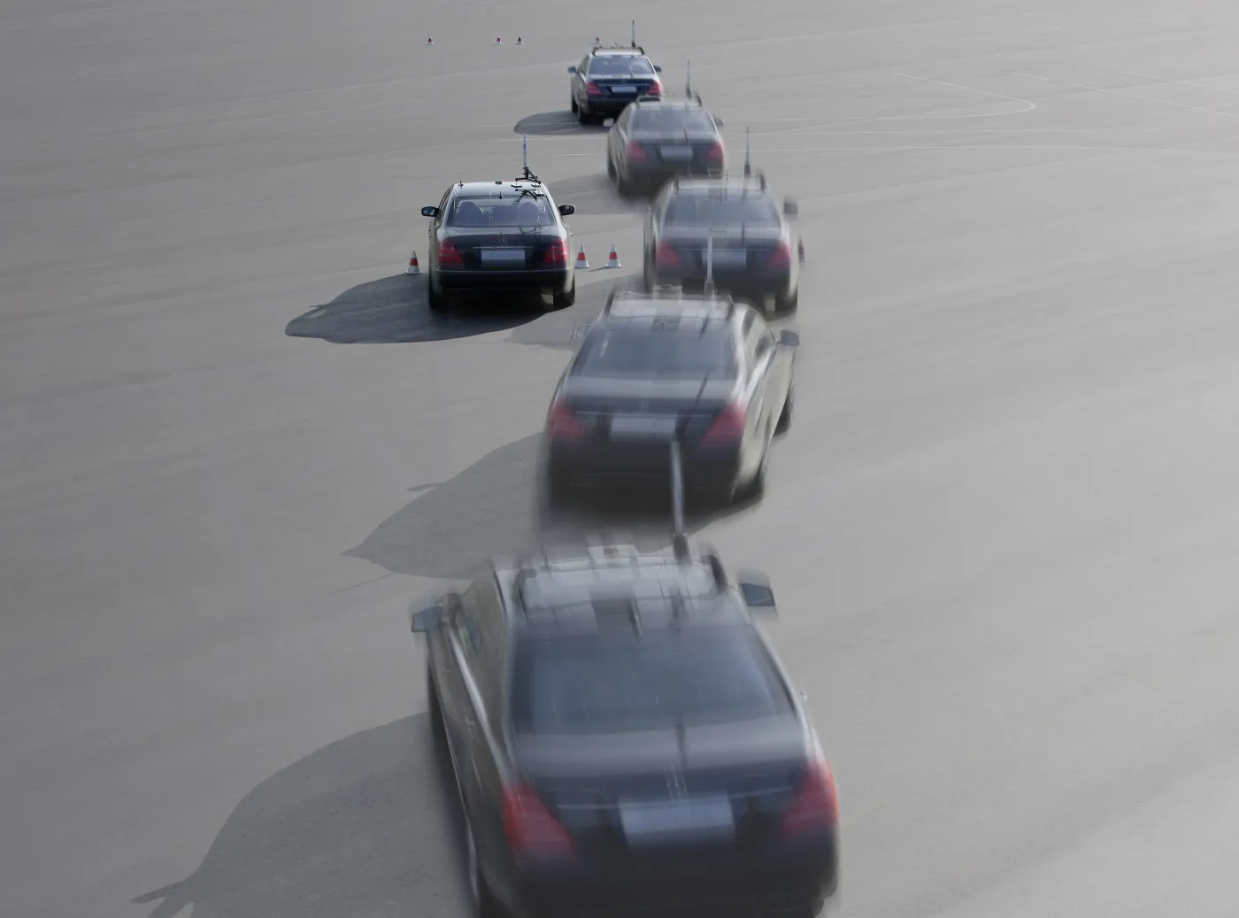 mercedes3_282584a_751762.jpg