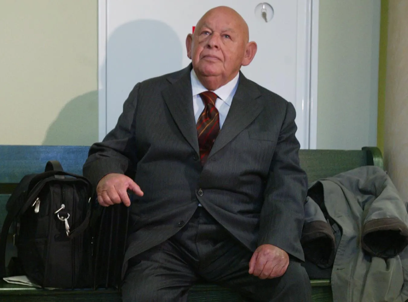 Dzisiaj Jerzy Urban, redaktor naczelny tygodnika NIE, już nie tumani, nie przestrasza