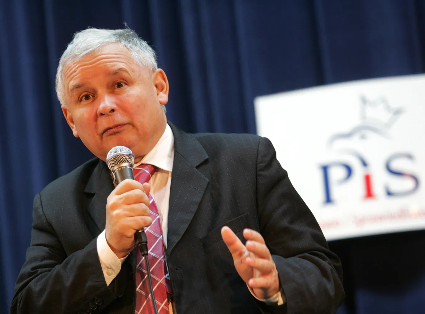 Szef PiS Platforma Obywatelska niszczy Polskę