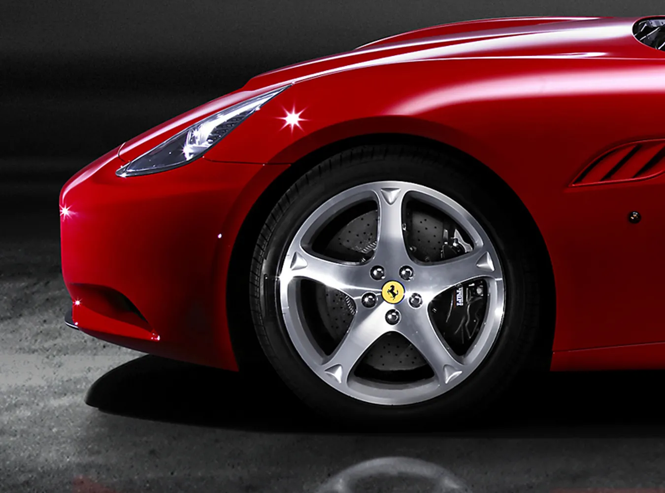 fr_ferrari4_84515a_255948.jpg