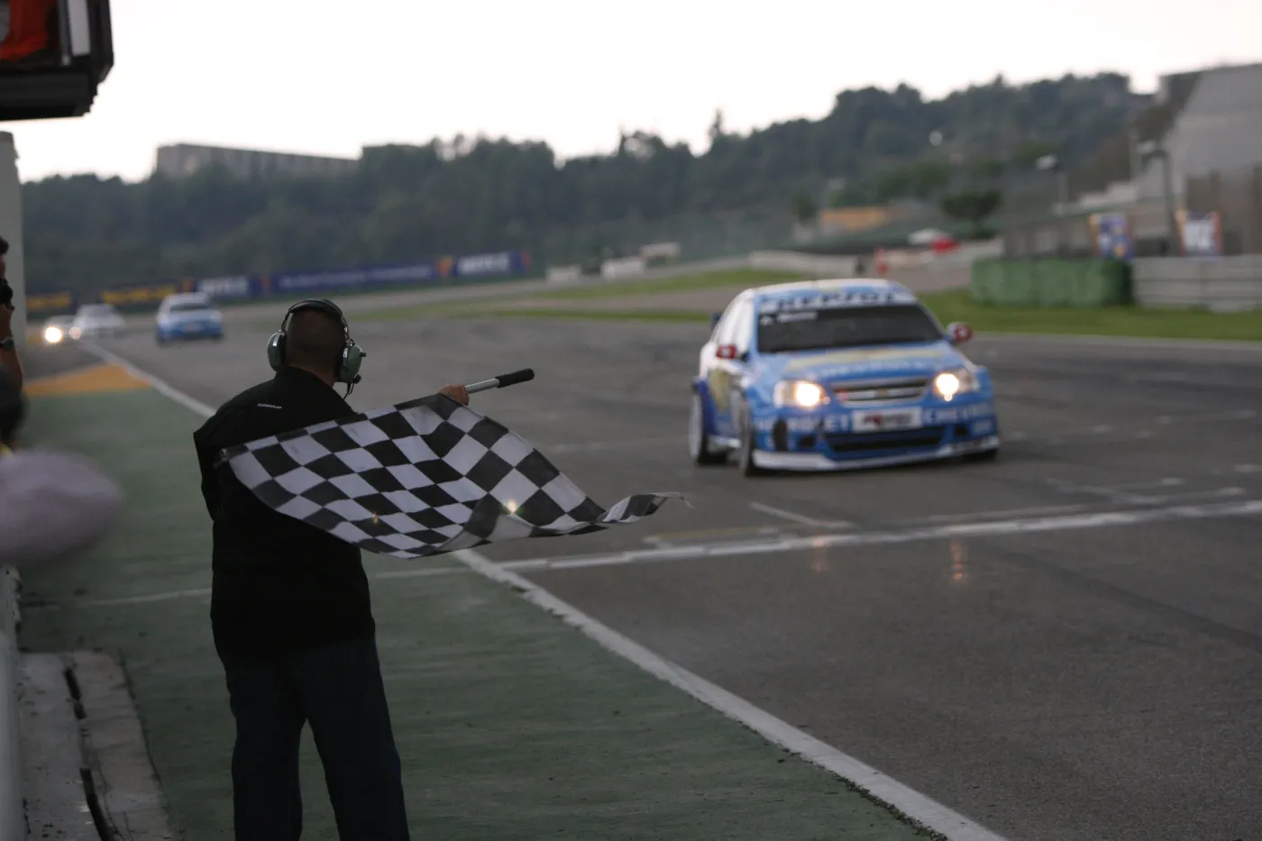 fr_wtcc_9_86451a_292837.jpg