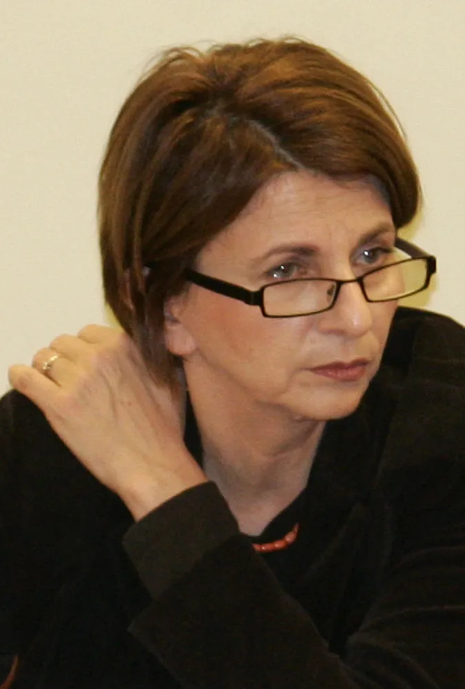 Julia Pitera