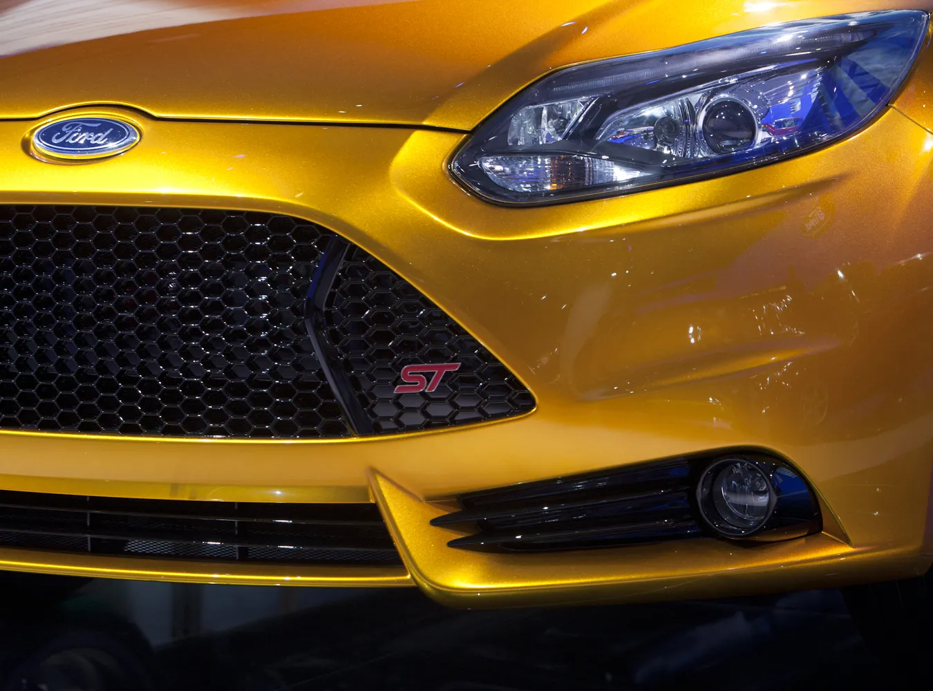 paris_motor_166_1564693.jpg