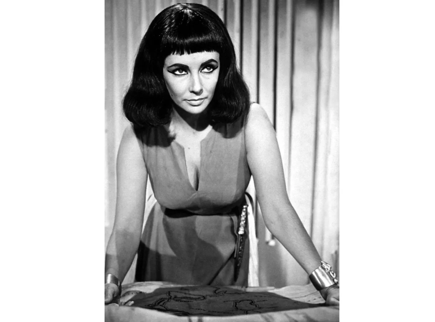 1921416-elizabeth-taylor.jpg