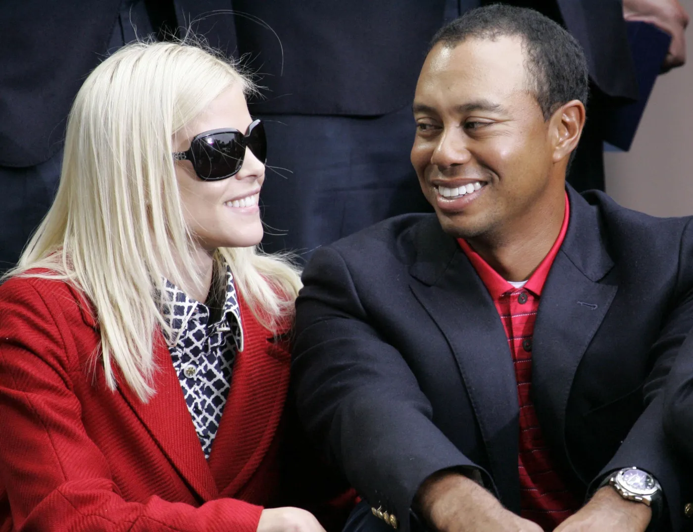 2104441-elin-i-tiger-woods.jpg