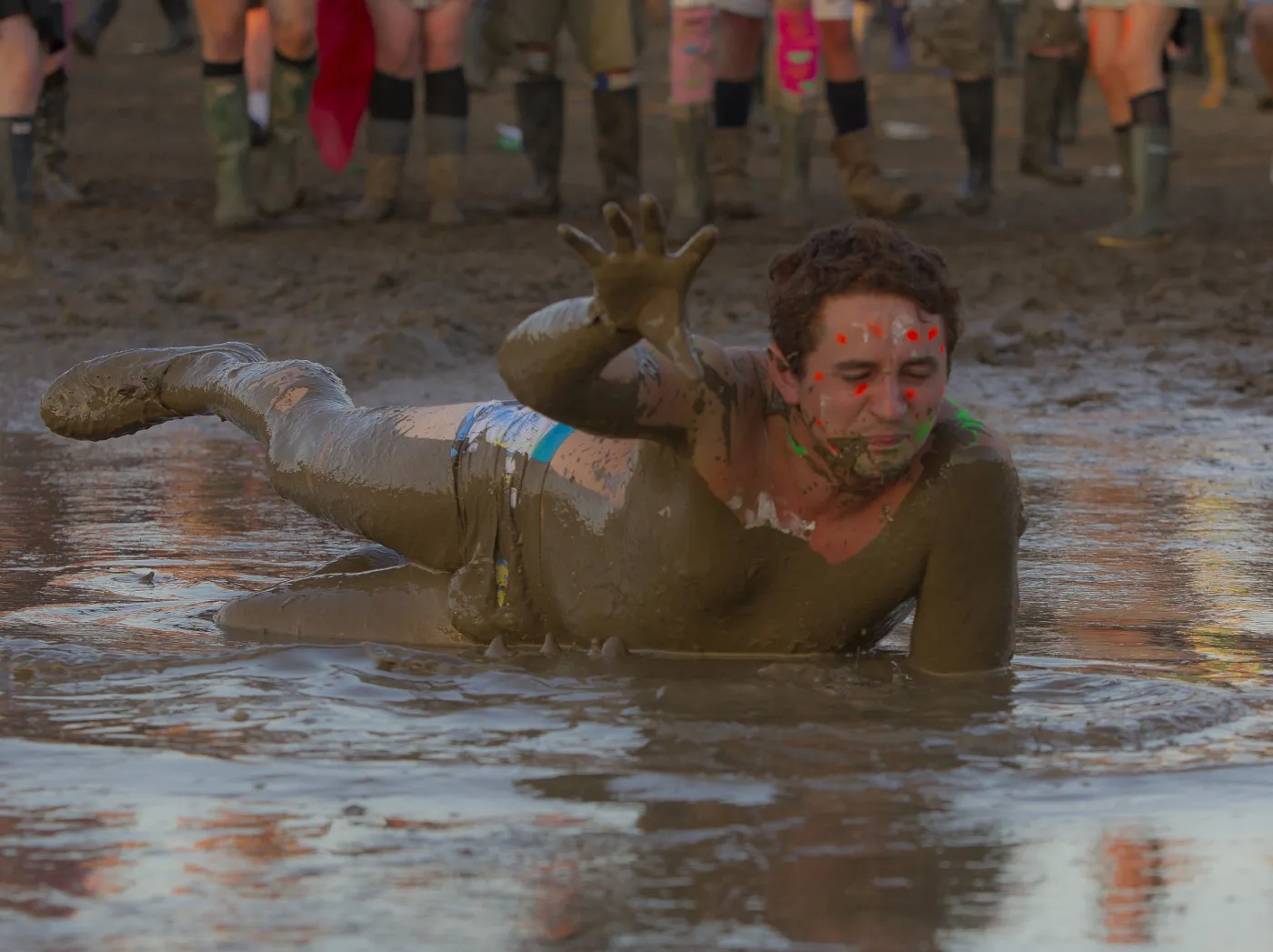 2212692-glastonbury-2011.jpg