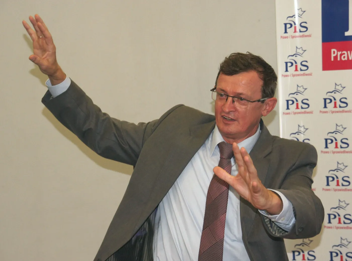 2685750-tadeusz-cymanski.jpg