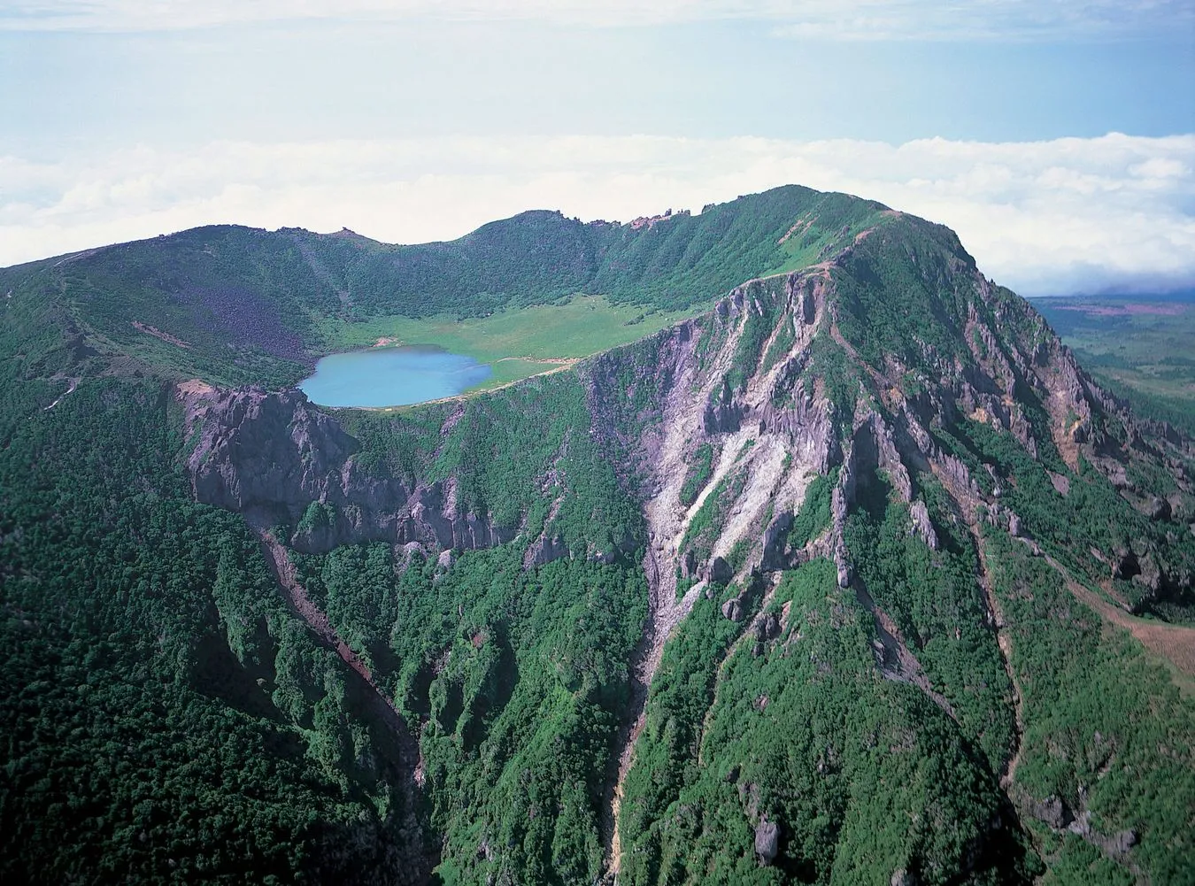 2724716-korea-wyspa-jeju.jpg