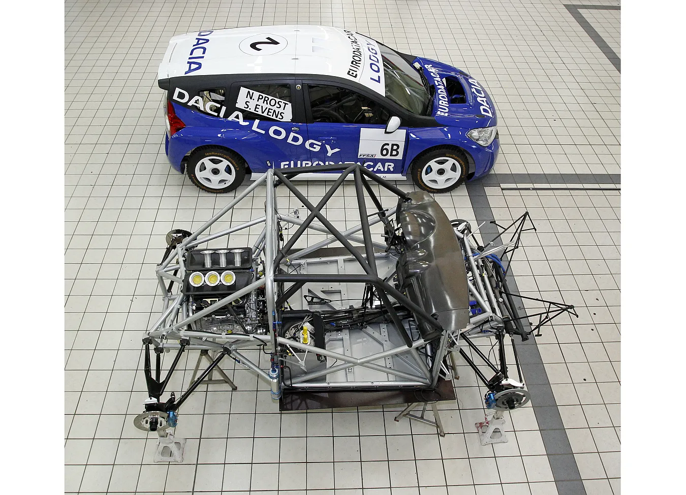 2735053-dacia-30557-1-6.jpg