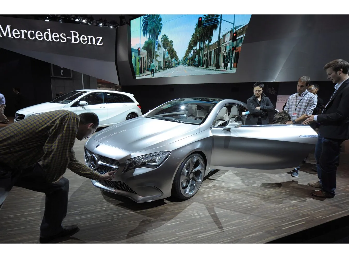 2797168-mercedes-concept-a.jpg