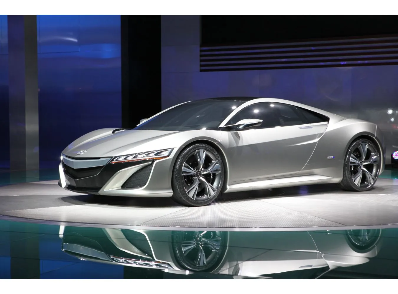 2942669-acura-nsx-concept.jpg