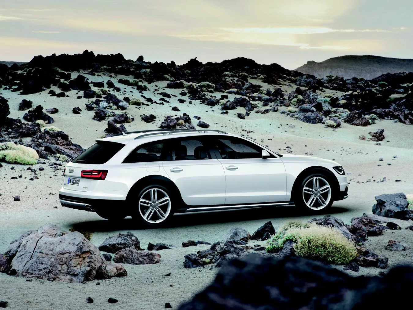 2951434-audi-a6-allroad.jpg