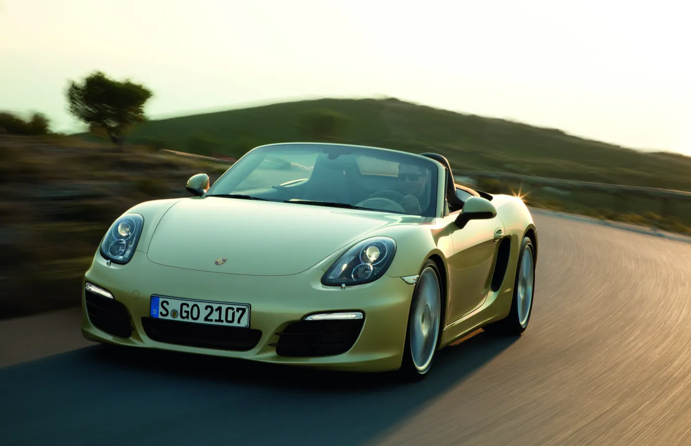 2954266-porsche-boxster.jpg