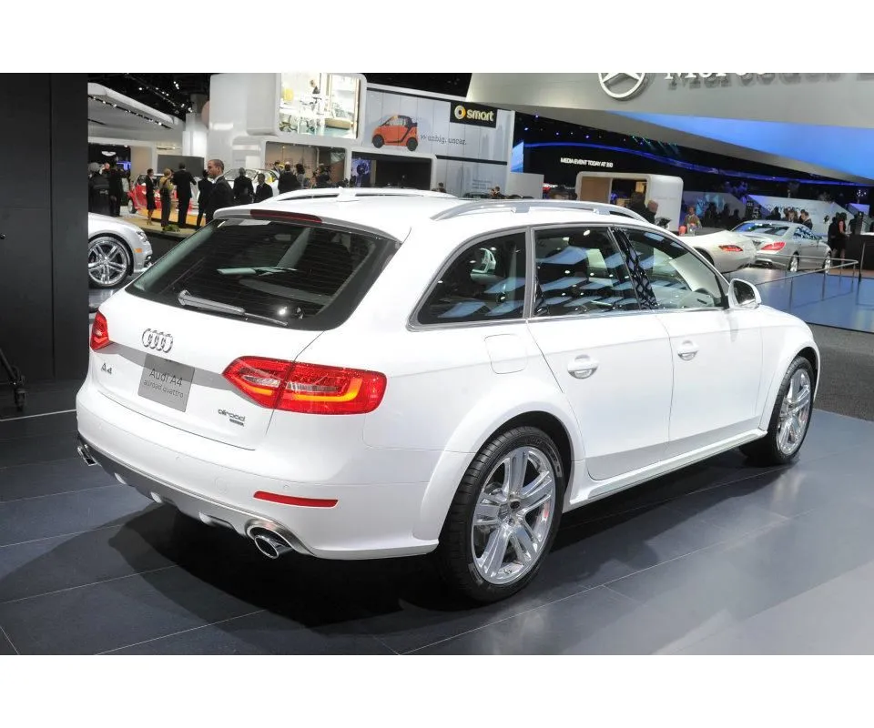 2956392-audi-a4-allroad.jpg