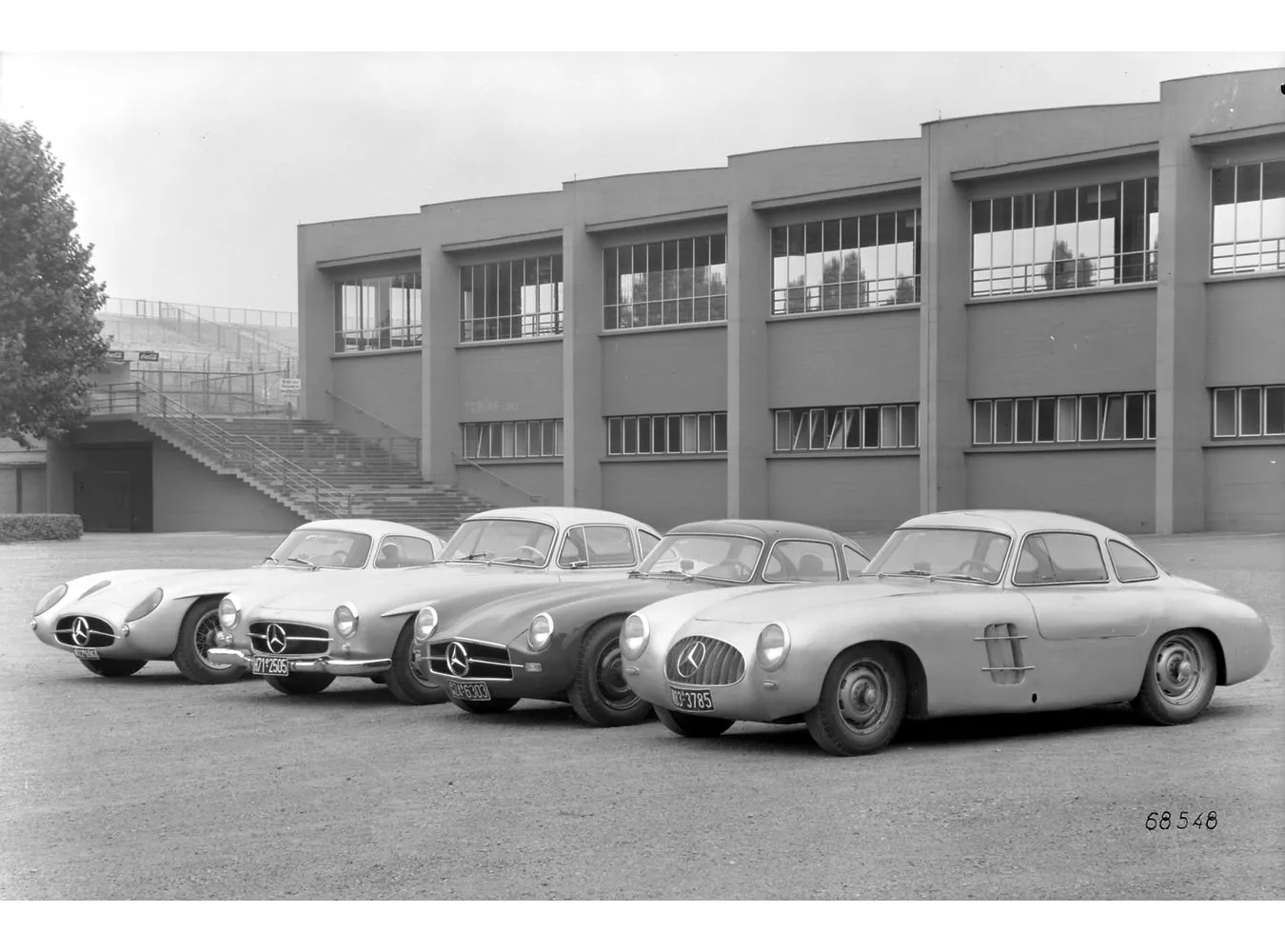 2983530-mercedes-300-sl.jpg
