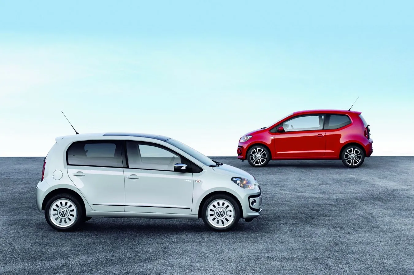 3000636-volkswagen-up-5d.jpg