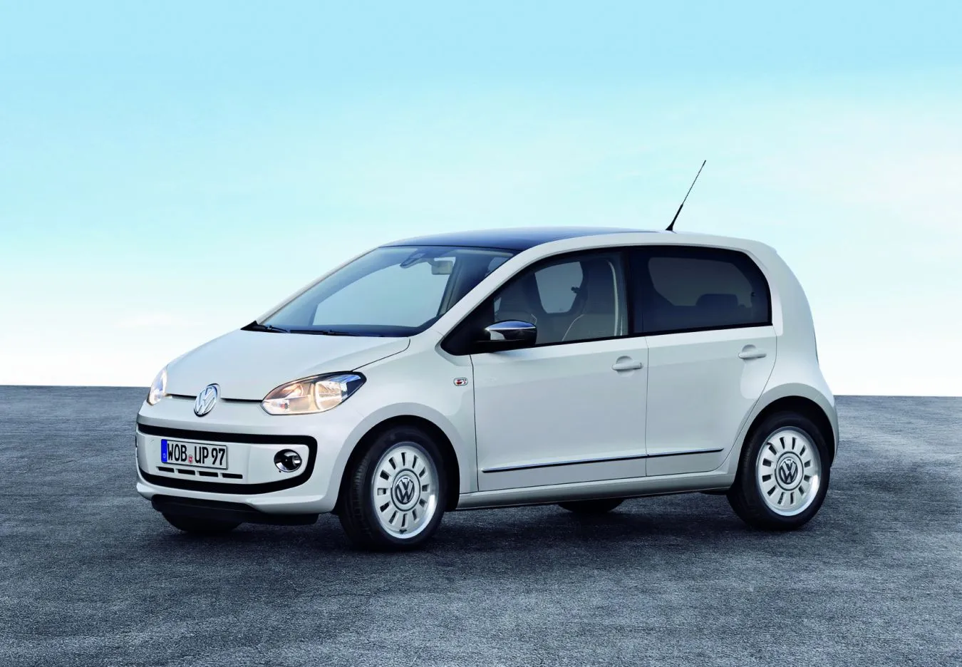 3000663-volkswagen-up-5d.jpg