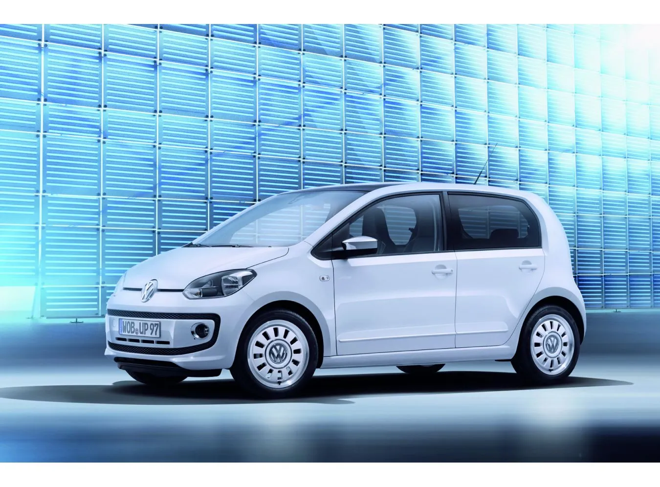 3000798-volkswagen-up-5d.jpg
