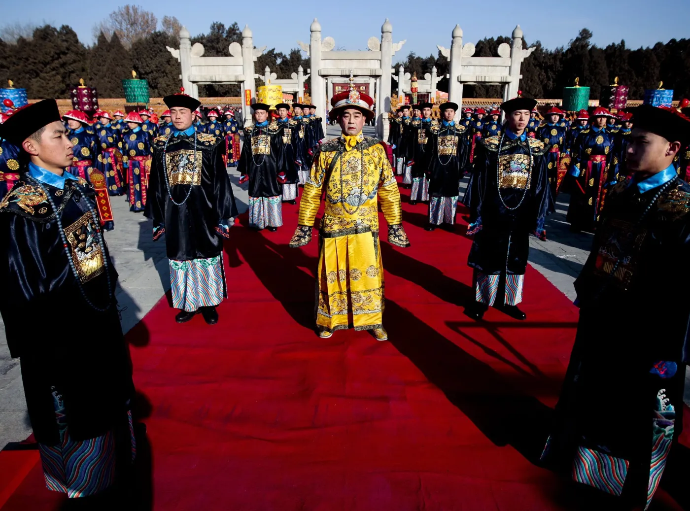 3015001-chiny-rok-smoka.jpg