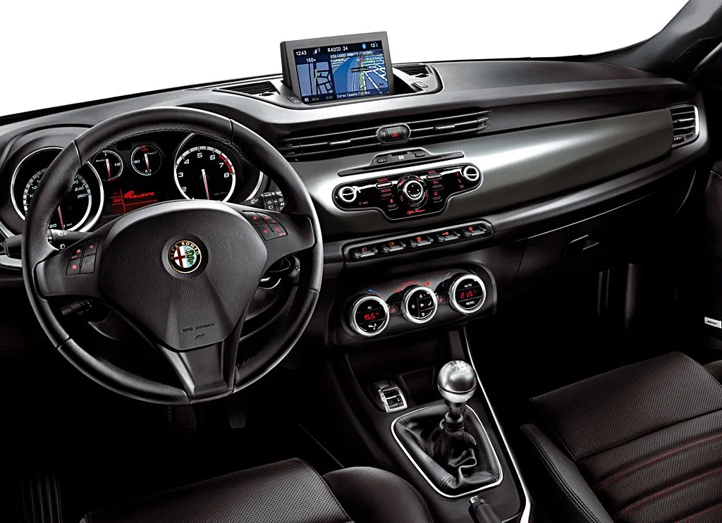 2860473-ar-giulietta-44.jpg