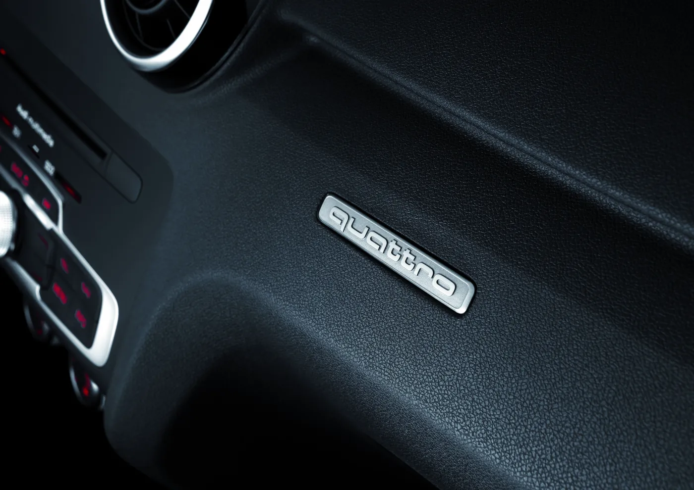 2885094-audi-a1-quattro.jpg